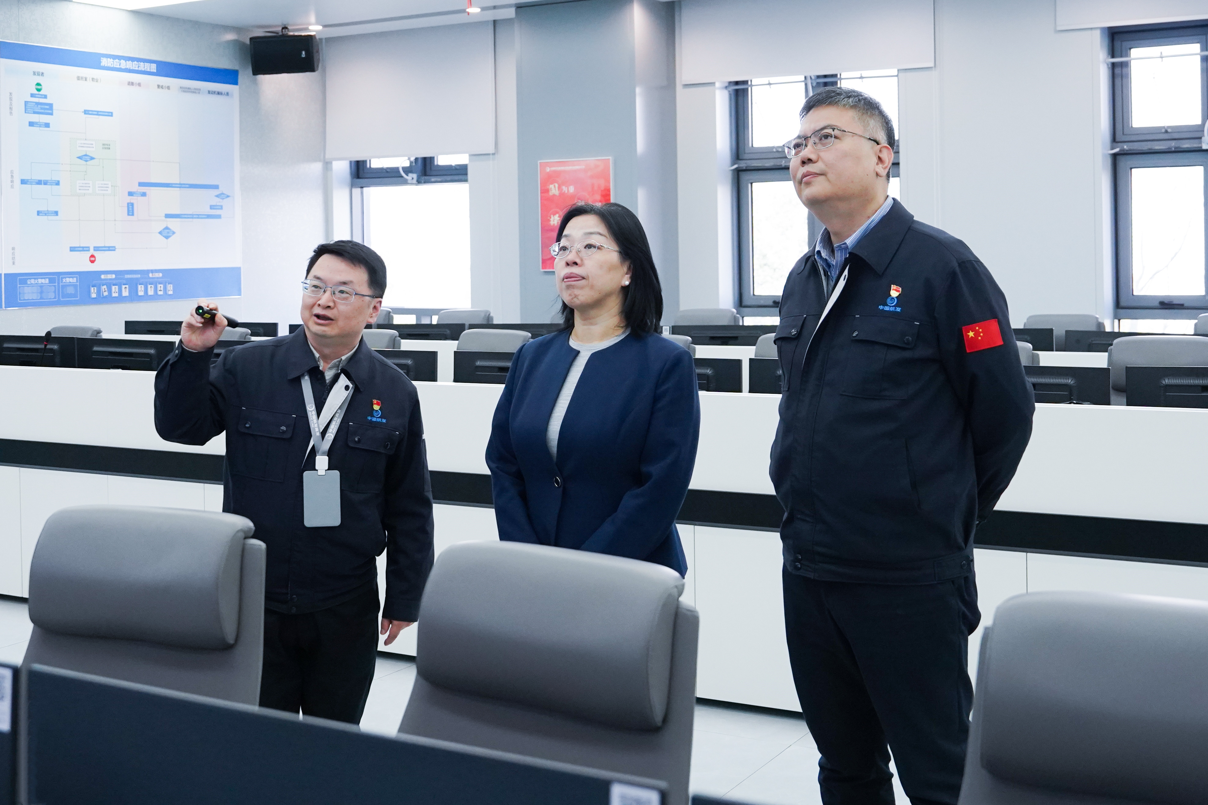 吴颖湘到中国航发商发调研